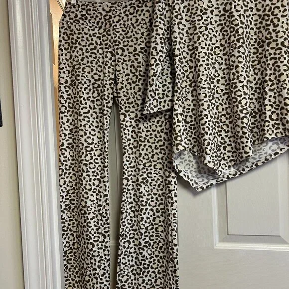 LulaB Outfit - Picture 1 of 3